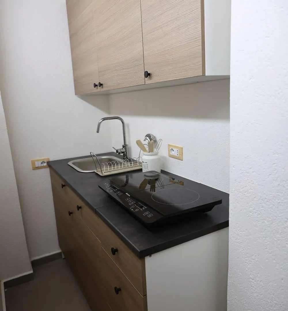 G E B Central Apartment Palermo 0*,